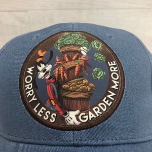 Disney Goofy Passholder Hat 2019 Flower & Garden